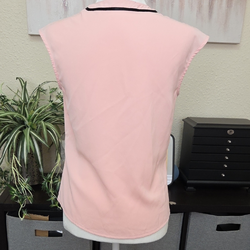 Allegra K Pink Sleeveless Ruffle Blouse with Black Tie - Picture 6 of 7